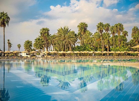 Adora Hotel & Resort