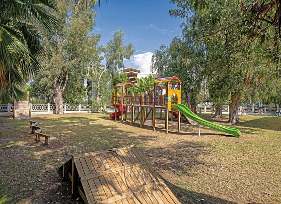 Adora Hotel & Resort