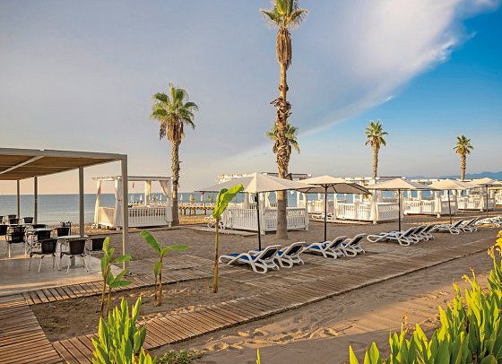 Adora Hotel & Resort