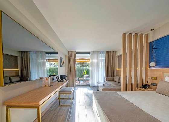 Sentido Luna Vista Belek - Wbsp. Doppelzimmer Swim Up Adult only 12+ (Zimmercodierung DBQ)