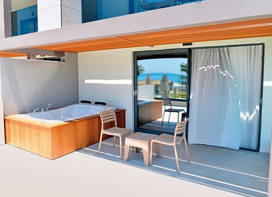 Sentido Luna Vista Belek - Wohnbeispiel Suite Jacuzzi (Zimmercodierung WB3)