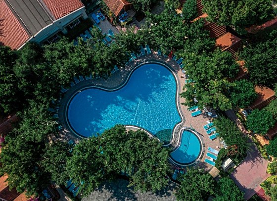 Can Garden Beach