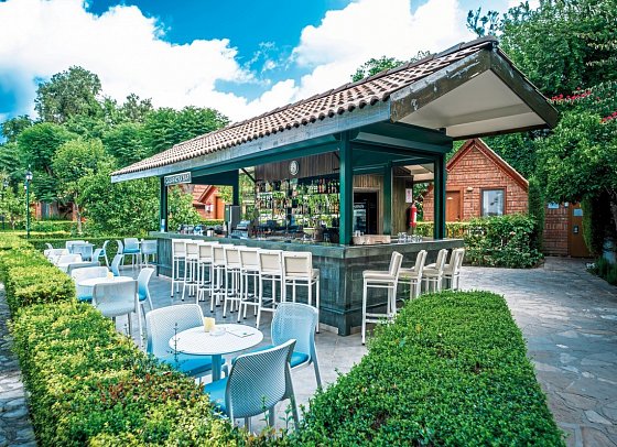 Can Garden Beach