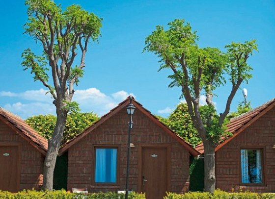 Can Garden Beach