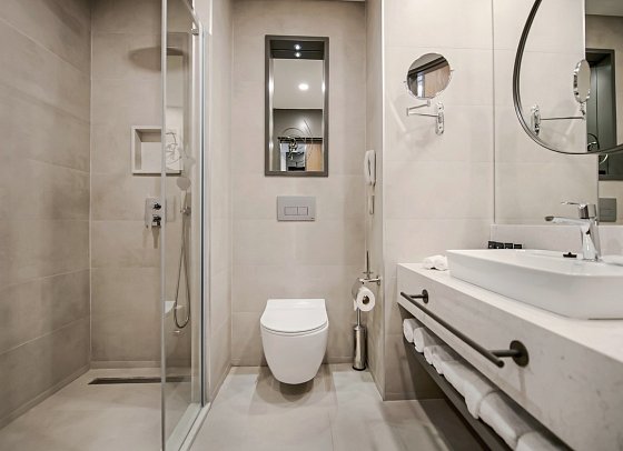Miramare Beach - Beispiel Bad Doppelzimmer Meerblick