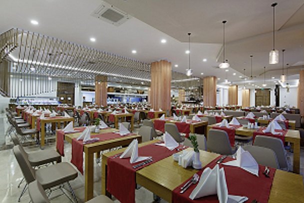 Seashell Resort & Spa