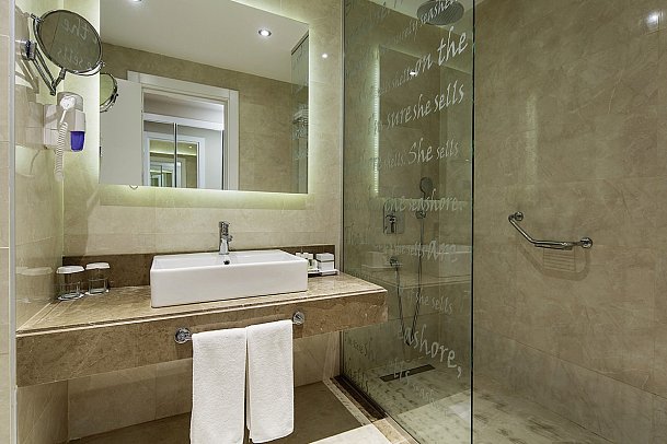 Seashell Resort & Spa - Beispiel Bad