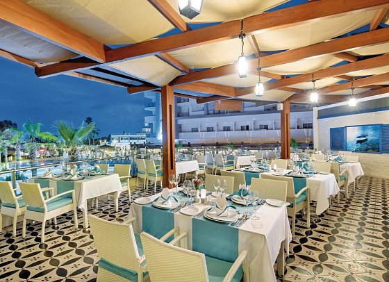 Seashell Resort & Spa