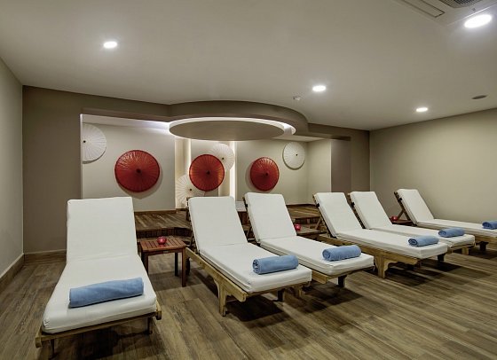 Seashell Resort & Spa