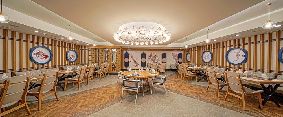 Diamond De Luxe Hotel & Spa