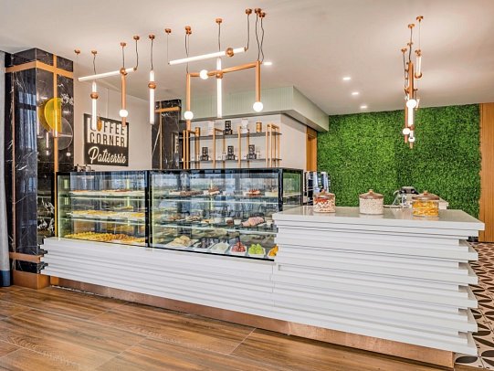 Diamond De Luxe Hotel & Spa