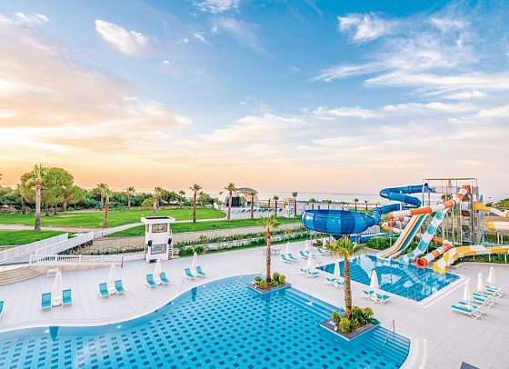 Diamond De Luxe Hotel & Spa
