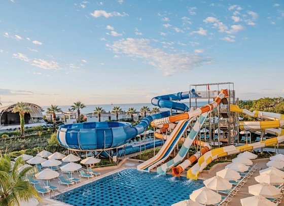 Diamond De Luxe Hotel & Spa