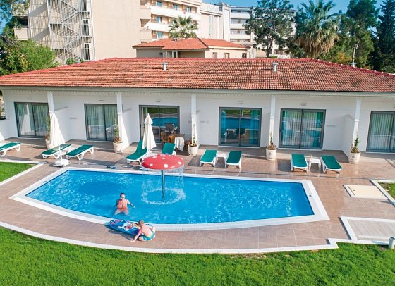Linda Resort - Familienzimmer Lux Garten