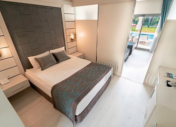 Linda Resort - Wohnbeispiel Familienzimmer Lux Garten (Zimmercodierung FB2)