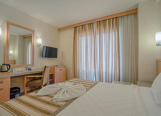 Süral Resort - Wohnbeispiel Familienzimmer (Zimmercodierungen FBN & F2N)