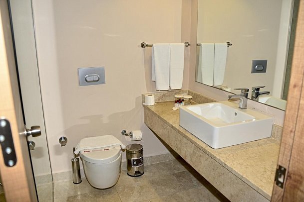 Nerton - Beispiel Bad Doppelzimmer (Zimmercodierung DB1)