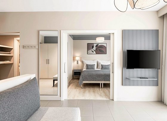 Barut Goia - Wohnbejspiel Suite Deluxe Meerblick (Zimmercodierung WDM)