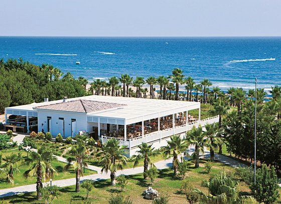 Club Grand Side