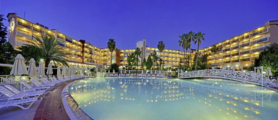Seaden Corolla Hotel