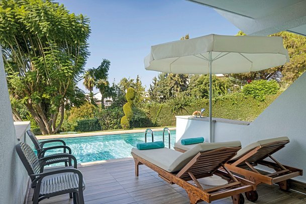 Side Star Elegance - Beispiel Balkon Swim Up Zimmer (Zimmercodierung DBQ)