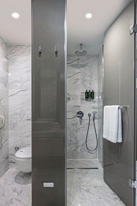 Side Star Elegance - Beispiel Bad (Zimmercodierungen DB1, DBM & DBQ)