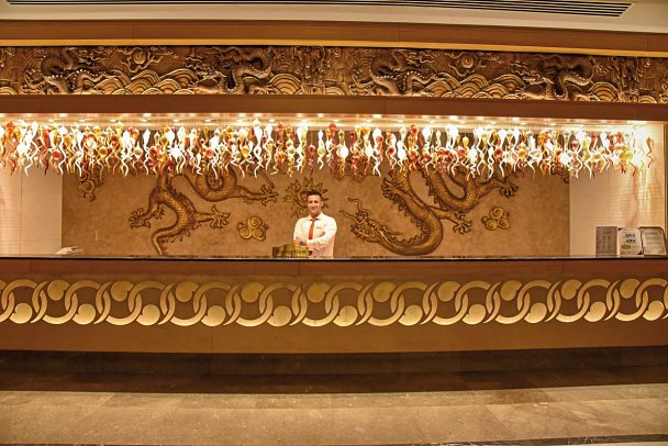 Royal Dragon Hotel