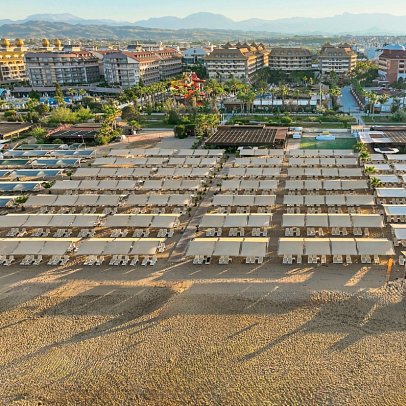 Royal Dragon Hotel