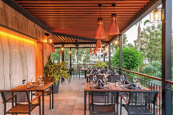 Arum Barut Collection