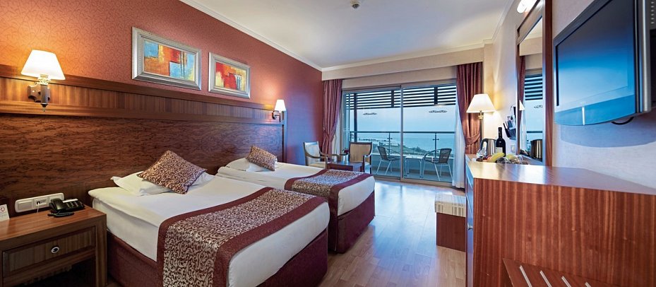 Alba Royal Hotel - Wohnbeispiel Doppelzimmer seitl. Meerblick (Zimmercodierung DBN)