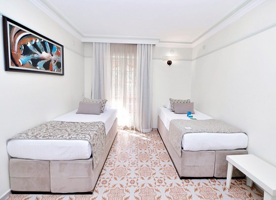 Ali Bey Club - Wohnbeispiel Familienzimmer Gartenblick (Zimmercodierung FBG)