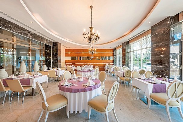 Sunis Hotel Evren Beach Resort & Spa