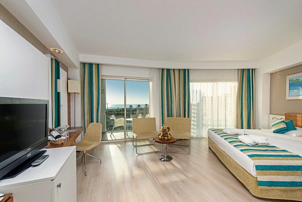 Sunis Hotel Evren Beach Resort & Spa - Wohnbeispiel Doppelzimmer Superior Meerblick (Zimmercodierung DSM)