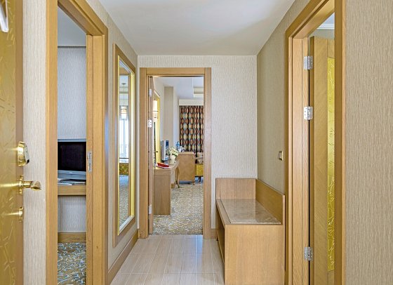 Royal Holiday Palace - Wohnbeispiel Familienzimmer (Zimmercodierungen FBL & FBM)