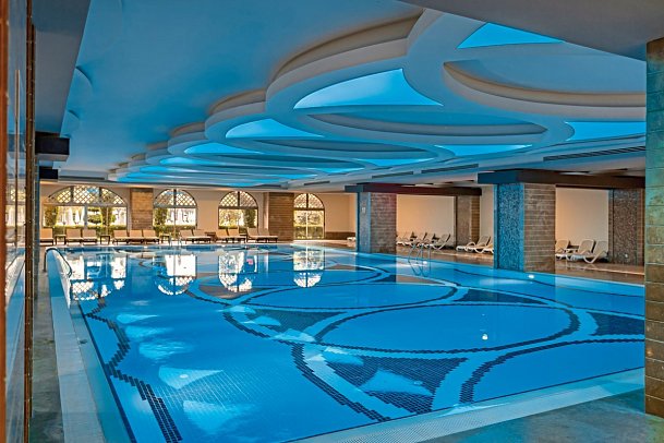 Royal Holiday Palace