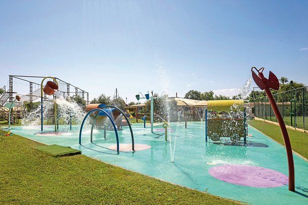 Side Star Resort