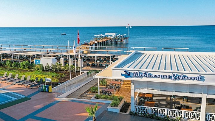 Crystal Centro Pearl Collection