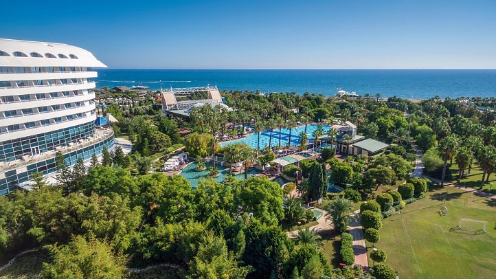 Concorde de Luxe Resort