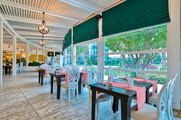 Crystal Admiral Aqua Collection