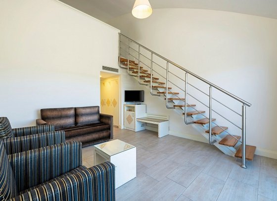 Crystal Admiral Aqua Collection - Wohnbeispiel Maisonette seitl. Meerblick (Zimmercodierung MBC)