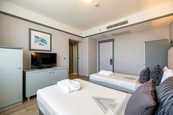 VONRESORT Golden Coast - Wohnbeispiel Familienzimmer mit Verbindungstür (Zimmercodierung FB2)