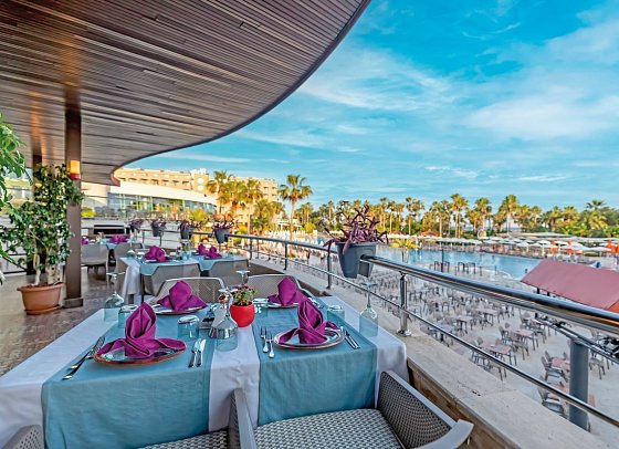 VONRESORT Golden Coast