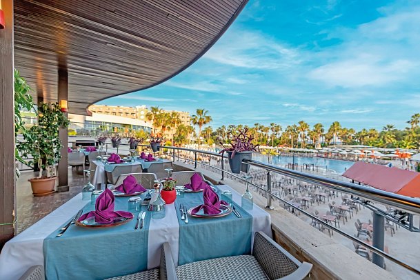 VONRESORT Golden Coast