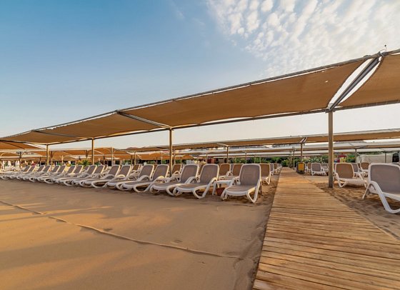 Seamelia Beach Resort & Spa