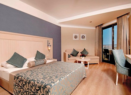 Seamelia Beach Resort & Spa - Wohnbeispiel Doppelzimmer seitl. Meerblick (Zimmercodierungen DBN & DCN)