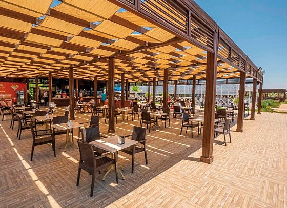Monachus Hotel & Spa