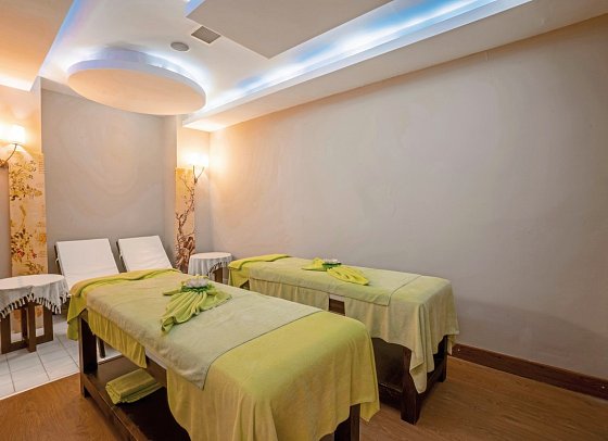 Monachus Hotel & Spa