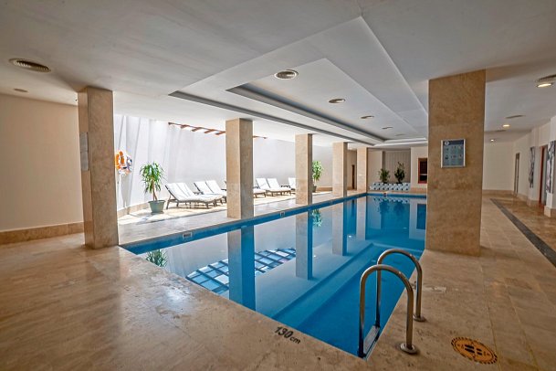 Monachus Hotel & Spa