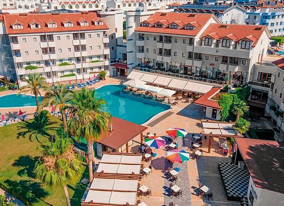 Monachus Hotel & Spa