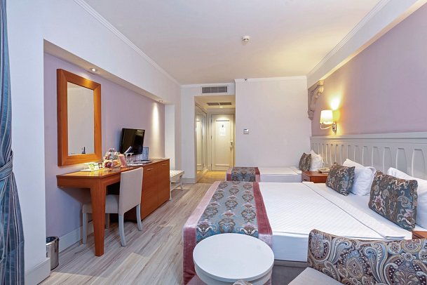 Side Crown Serenity - Wohnbeispiel Doppelzimmer Landblick (Zimmercodierungen DBL & DCL)